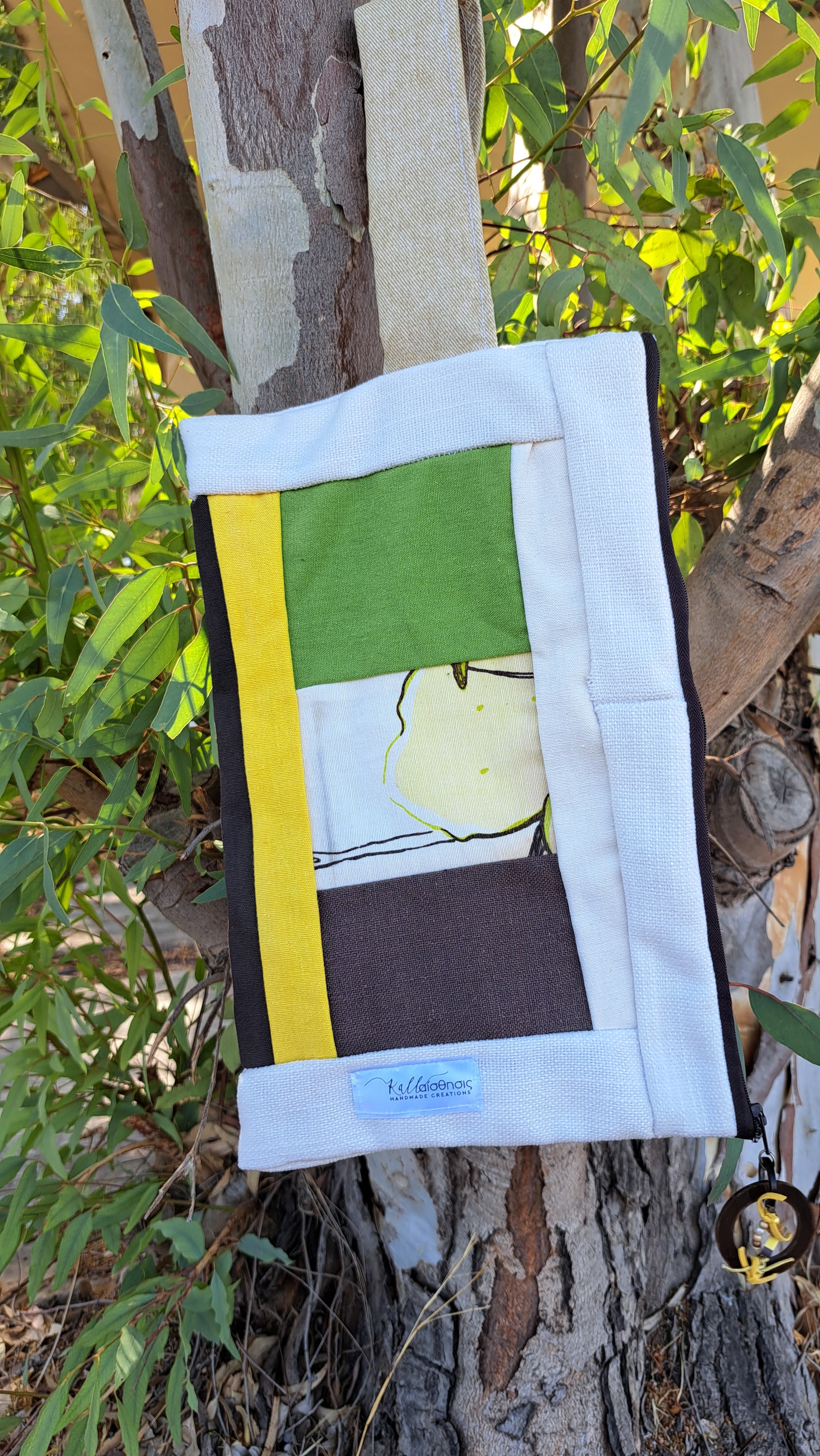Χειροποίητο τσαντάκι-φάκελος — Πράσινο/Κίτρινο με λευκές & καφέ λεπτομέρειες| Kallαίσθησις