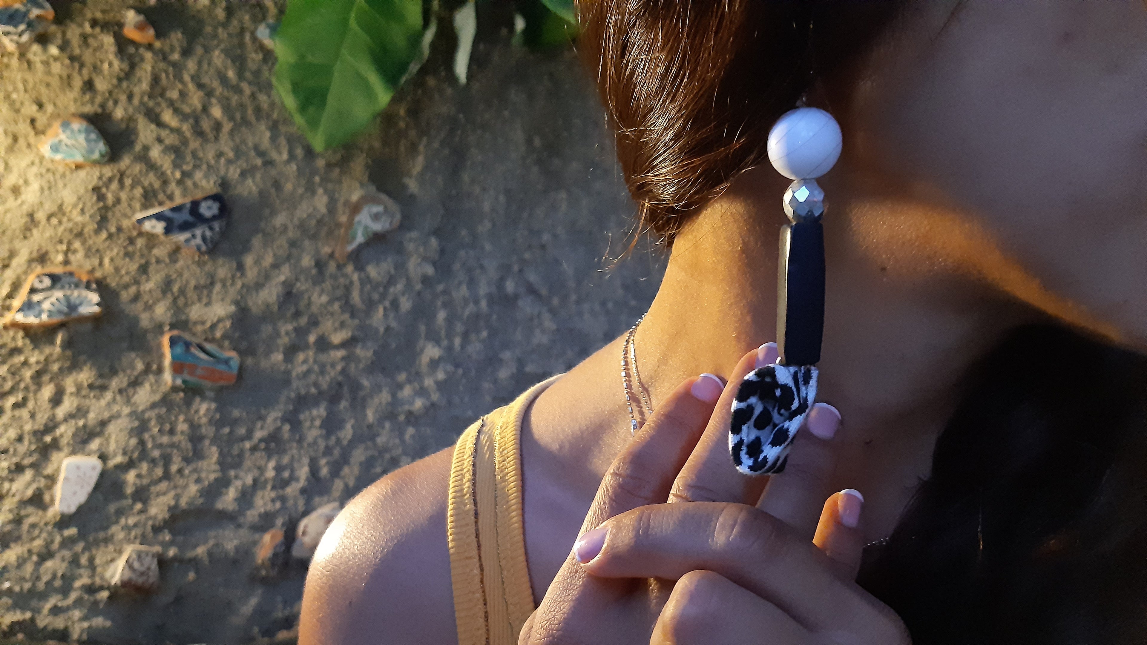 Χειροποίητα Σκουλαρίκια – Μαύρο & Λευκό Πουά| Kallαίσθησις