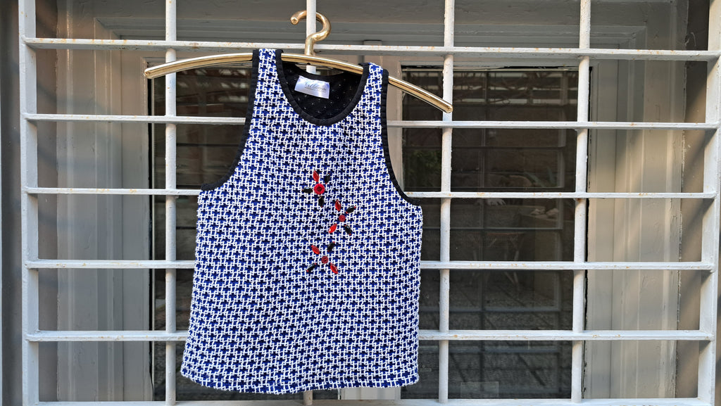 Μπλουζάκι Μπλε Λευκό με Κεντητές Λεπτομέρειες | kallαίσθησις