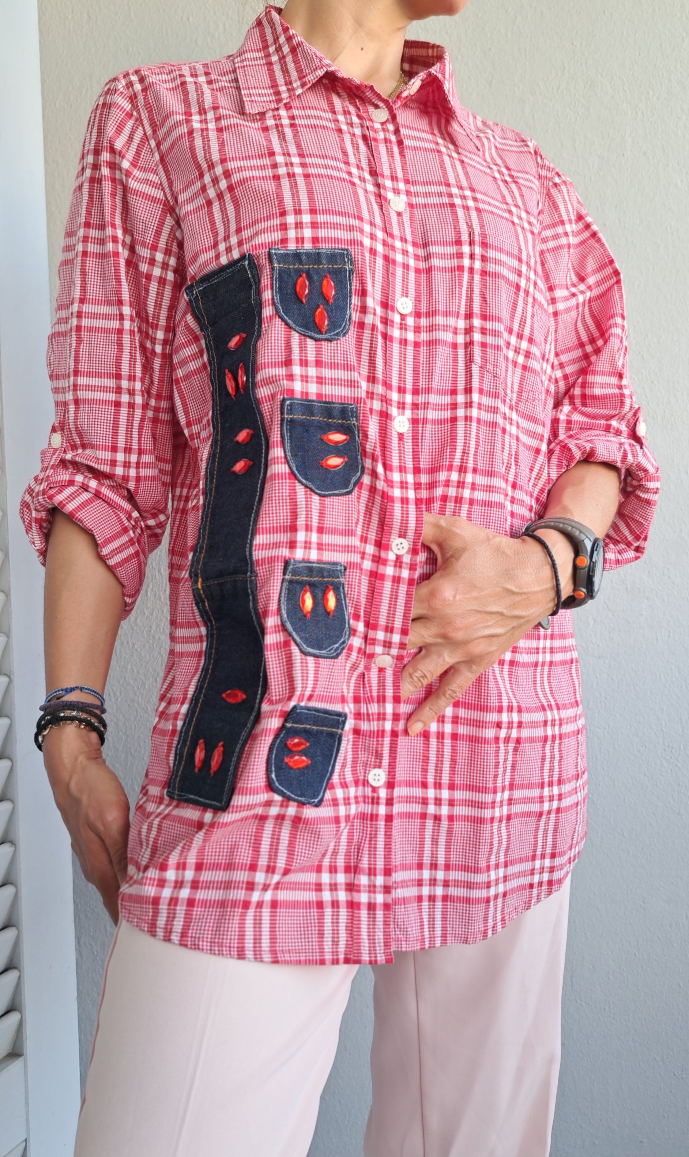 Καρό πουκάμισο με denim patchwork λεπτομέρειες | kallαίσθησις