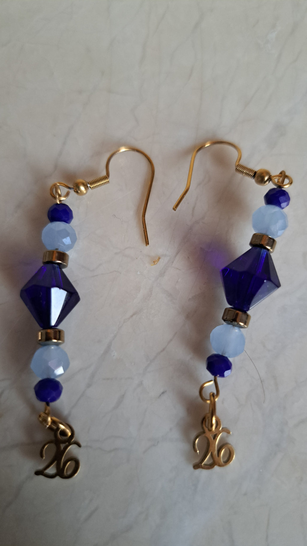 Κρεμαστά Σκουλαρίκια Μπλε Κρύσταλλο & Χρυσό “26” | Kallαίσθησις