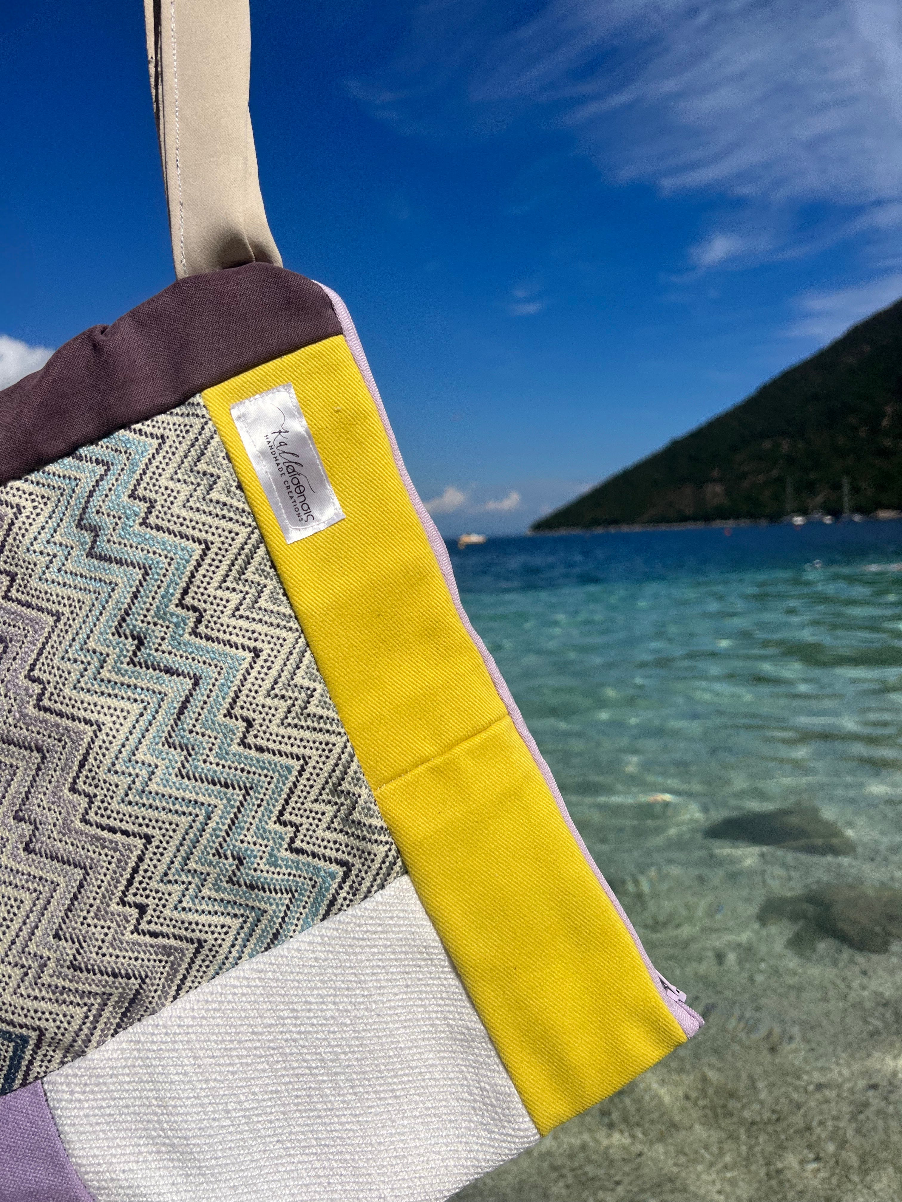 Χειροποίητο Υφασμάτινο ΤσαντάκιClutch με Πολύχρωμα Σχέδια | Kallαισθησις