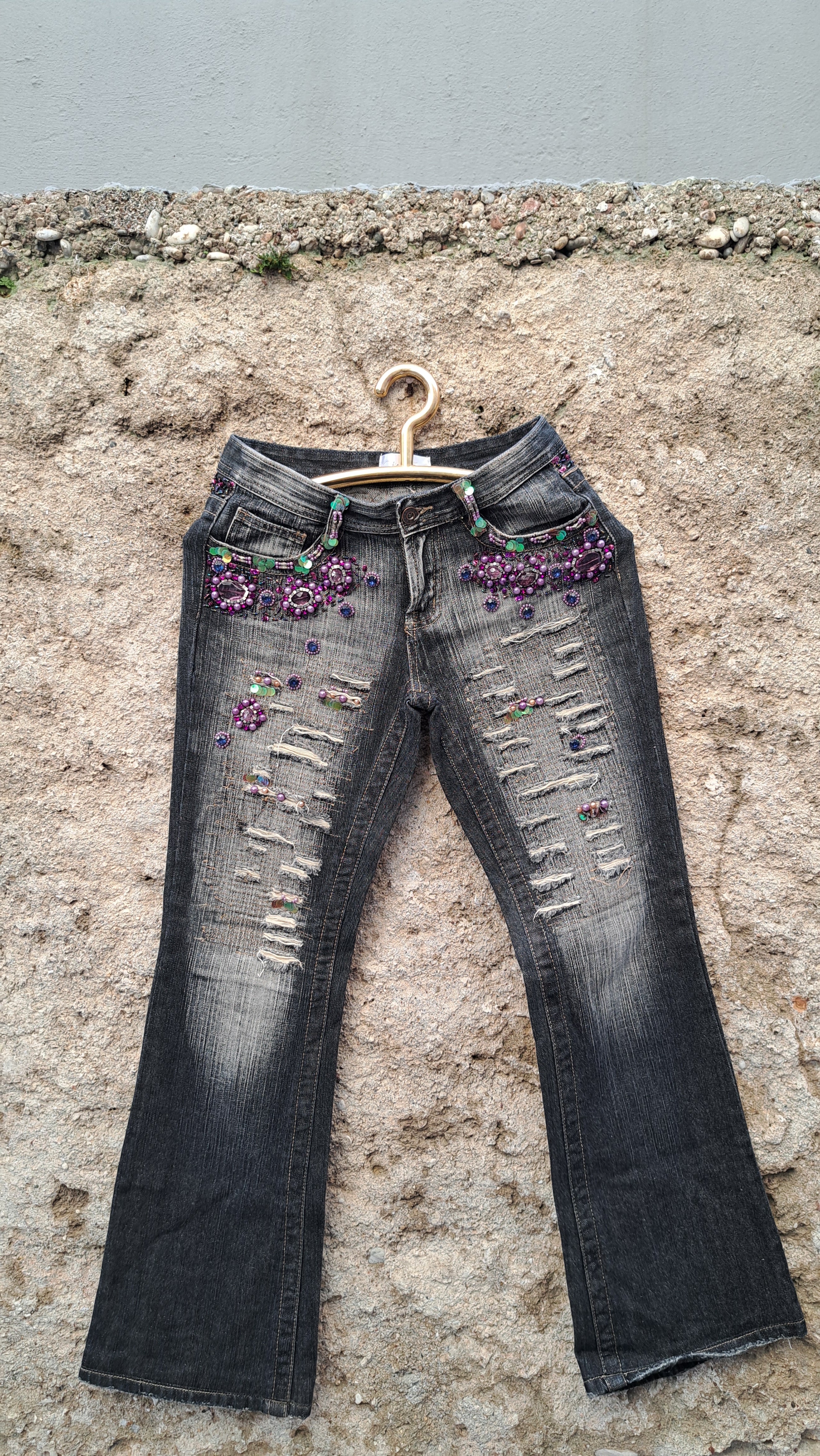 Τζιν με Διακόσμηση από Πολύχρωμες Χάντρες | kallαίσθησις