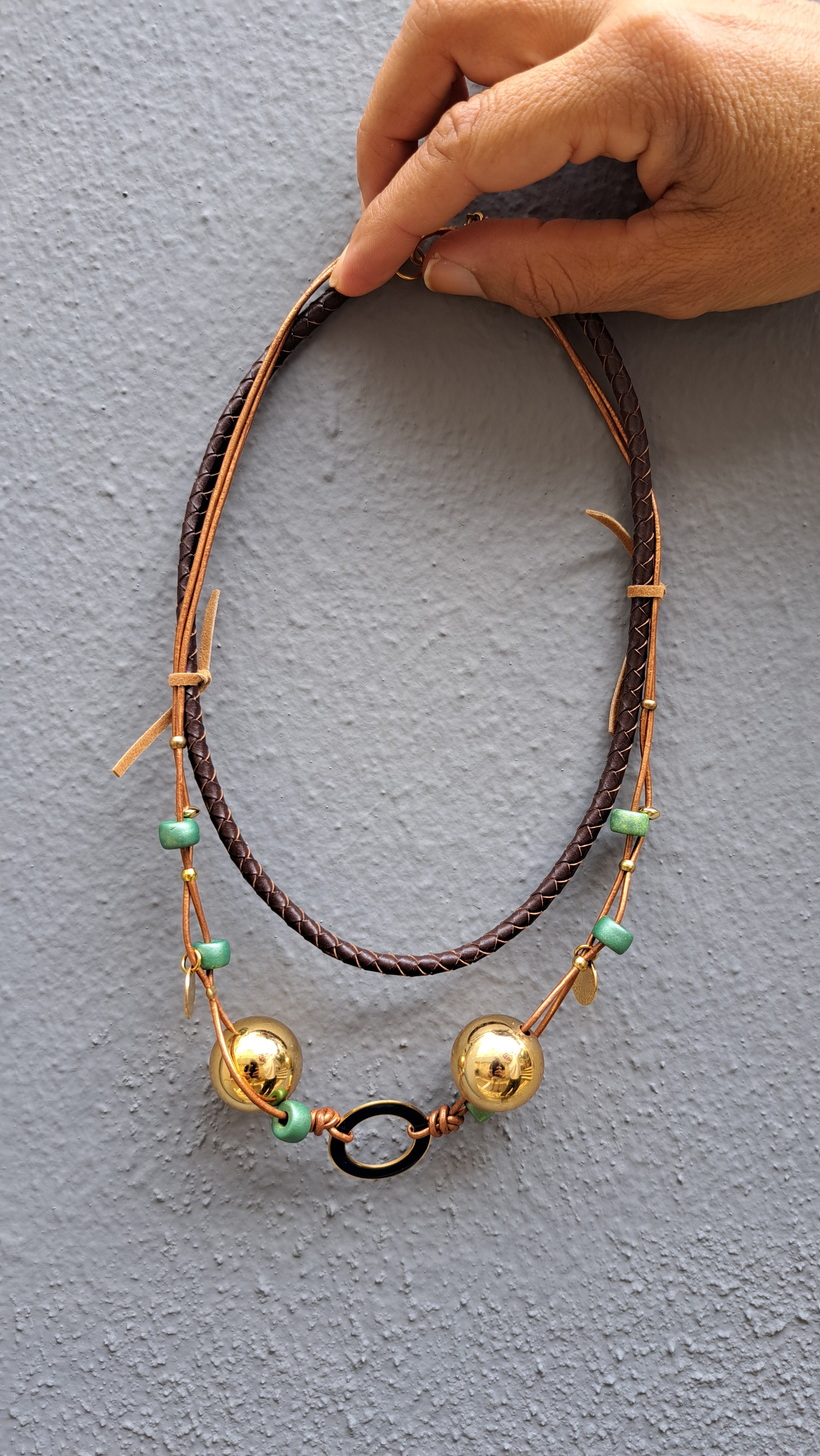 Χειροποίητο Κολιέ με Χρυσές & Πράσινες Χάντρες|Kallαίσθησις