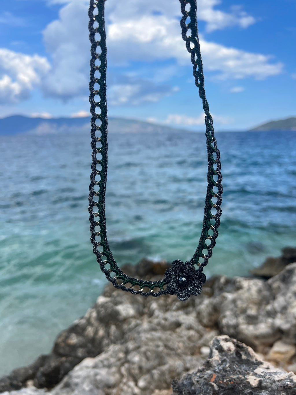 Χειροποίητο Σετ Βραχιόλι & Κολιέ με Δαντέλα και Λουλούδι | Kallαίσθησις