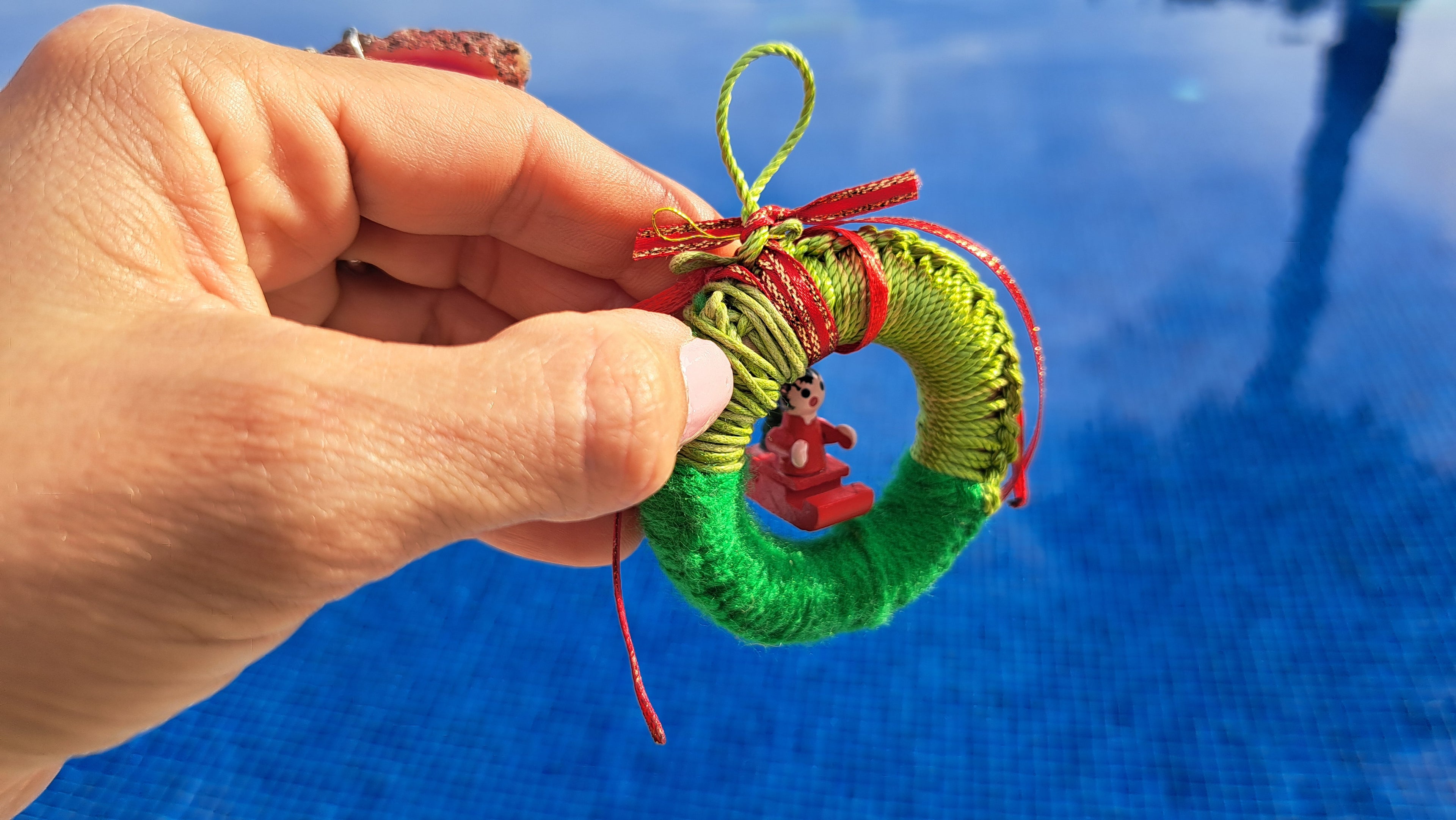 Χριστουγεννιάτικο στεφανάκι με ανθρωπάκι | kallαίσθησις