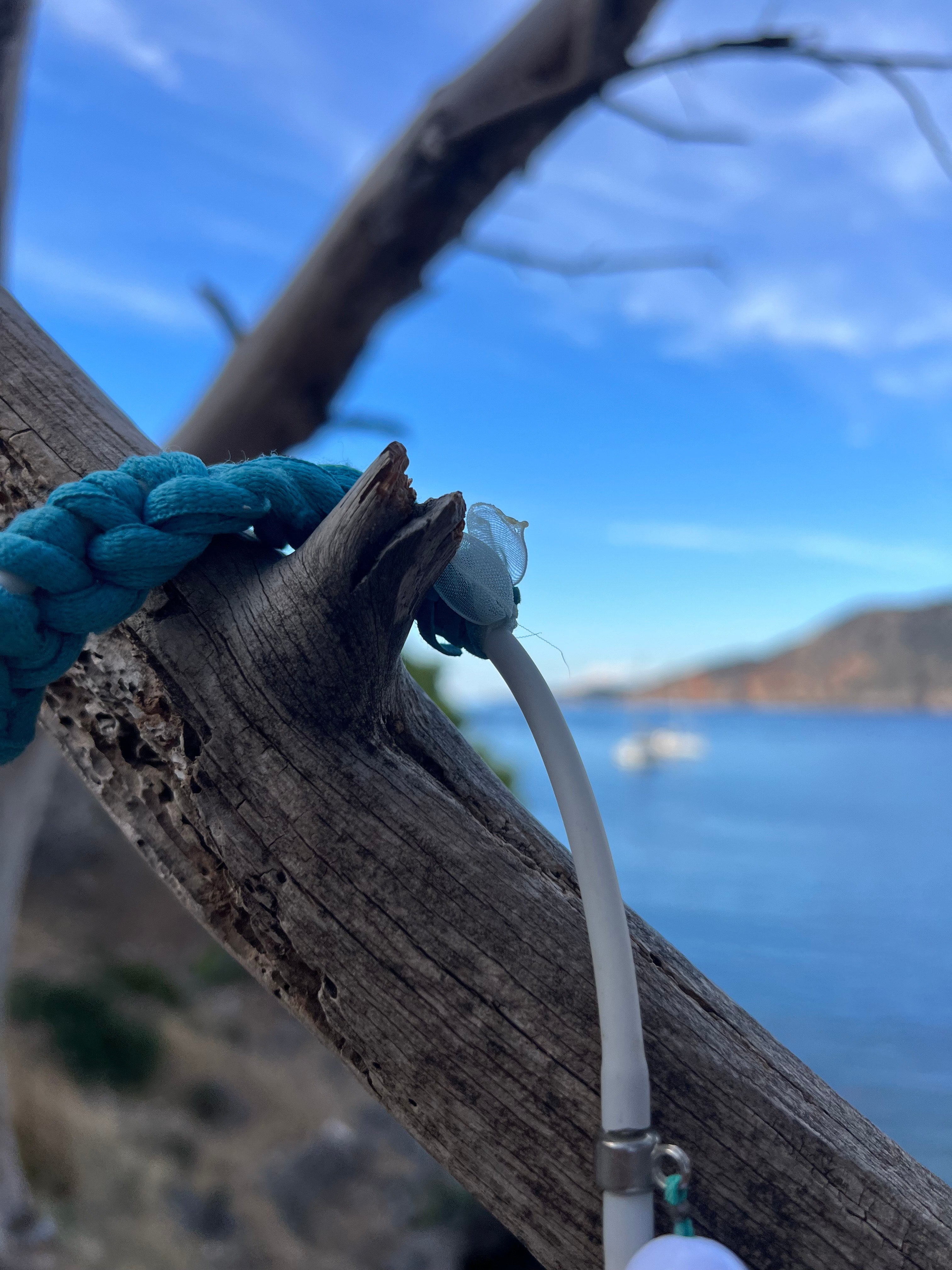 Χειροποίητο Κολιέ — Μπλε & Λευκές Χάντρες | Kallαίσθησις