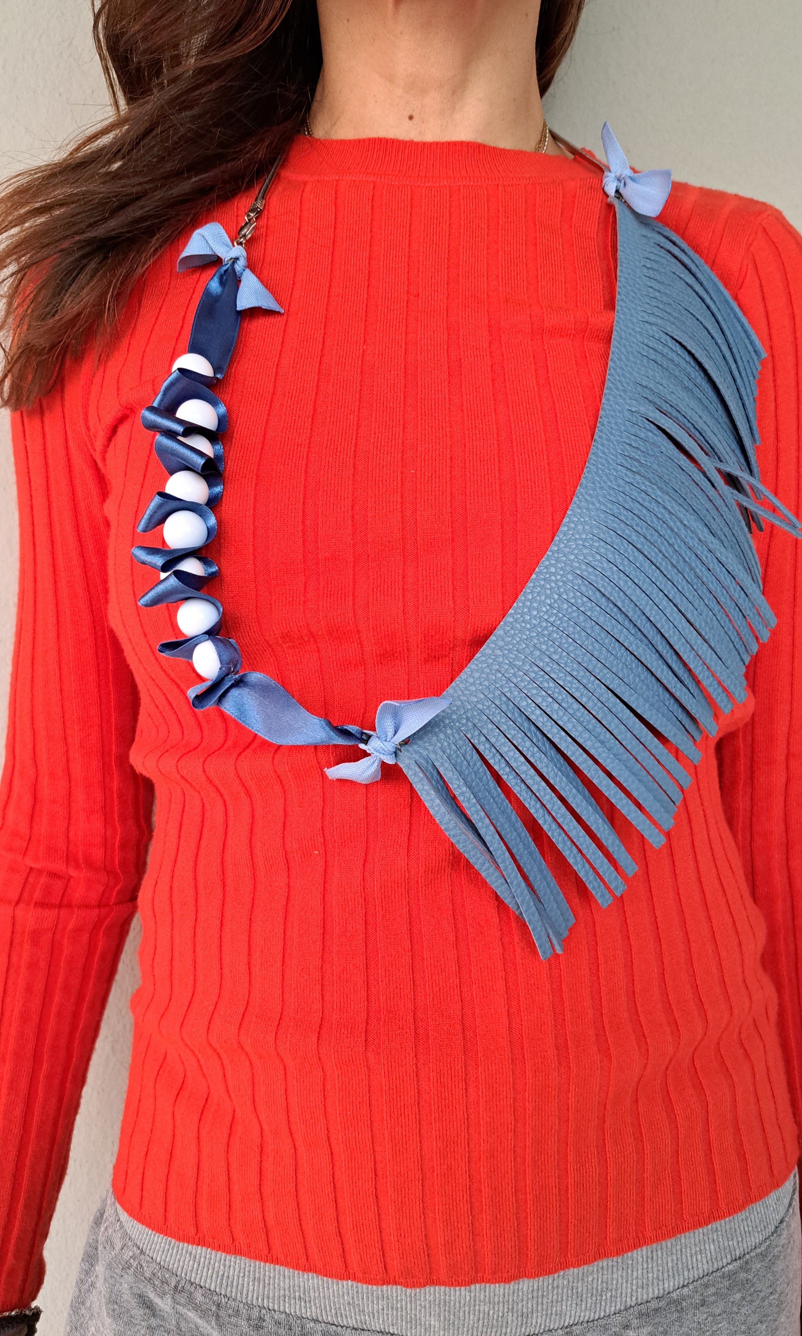 Μπλε Statement Κολιέ με Κορδέλα & Κρόσσια | Kallαίσθησις