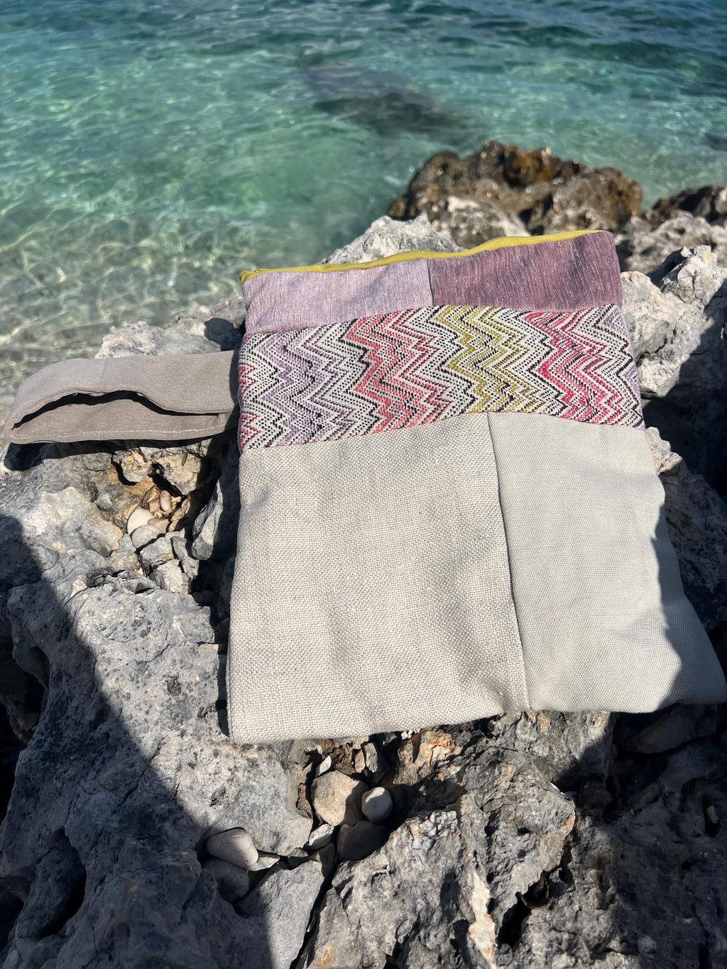 Χειροποίητη Τσάντα – Φάκελος Πολύχρωμος | Kallαίσθησις