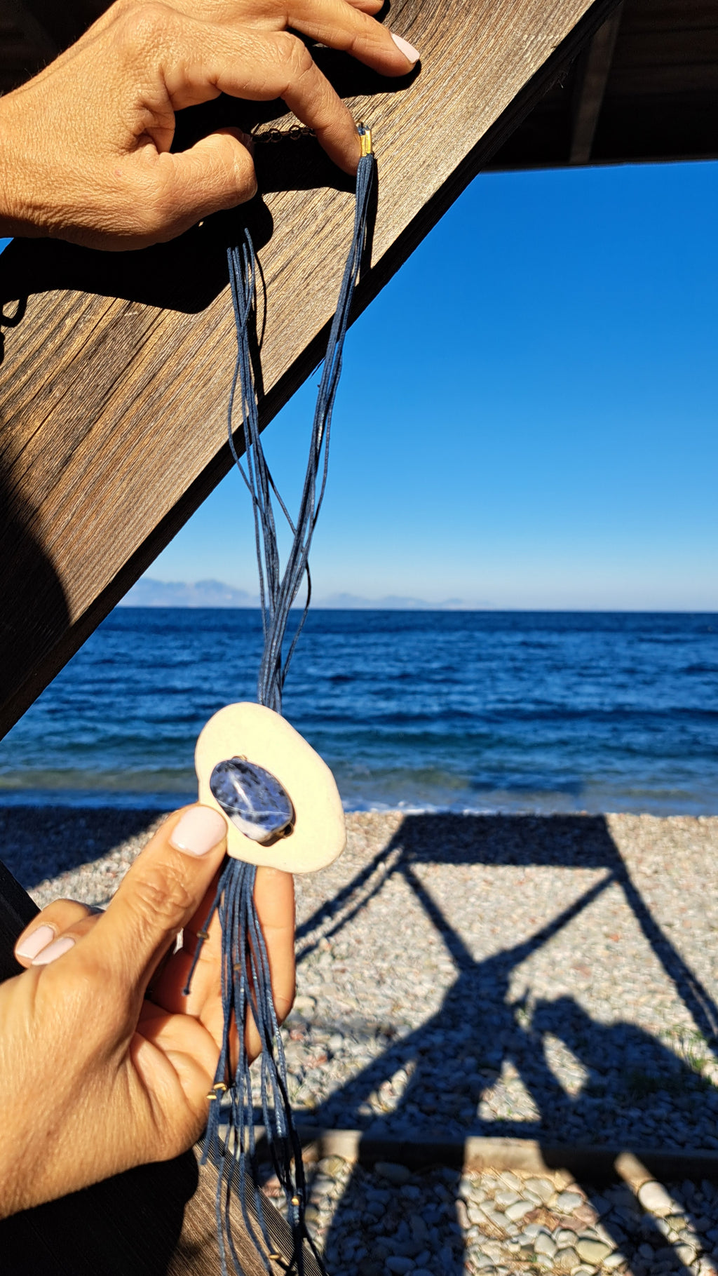 Κολιέ “Θαλασσινή Αύρα” με Μπλε Πέτρα | Kallαίσθησις