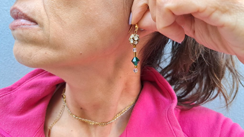 Σκουλαρίκια emerald & gold sparkle | kallαίσθησις