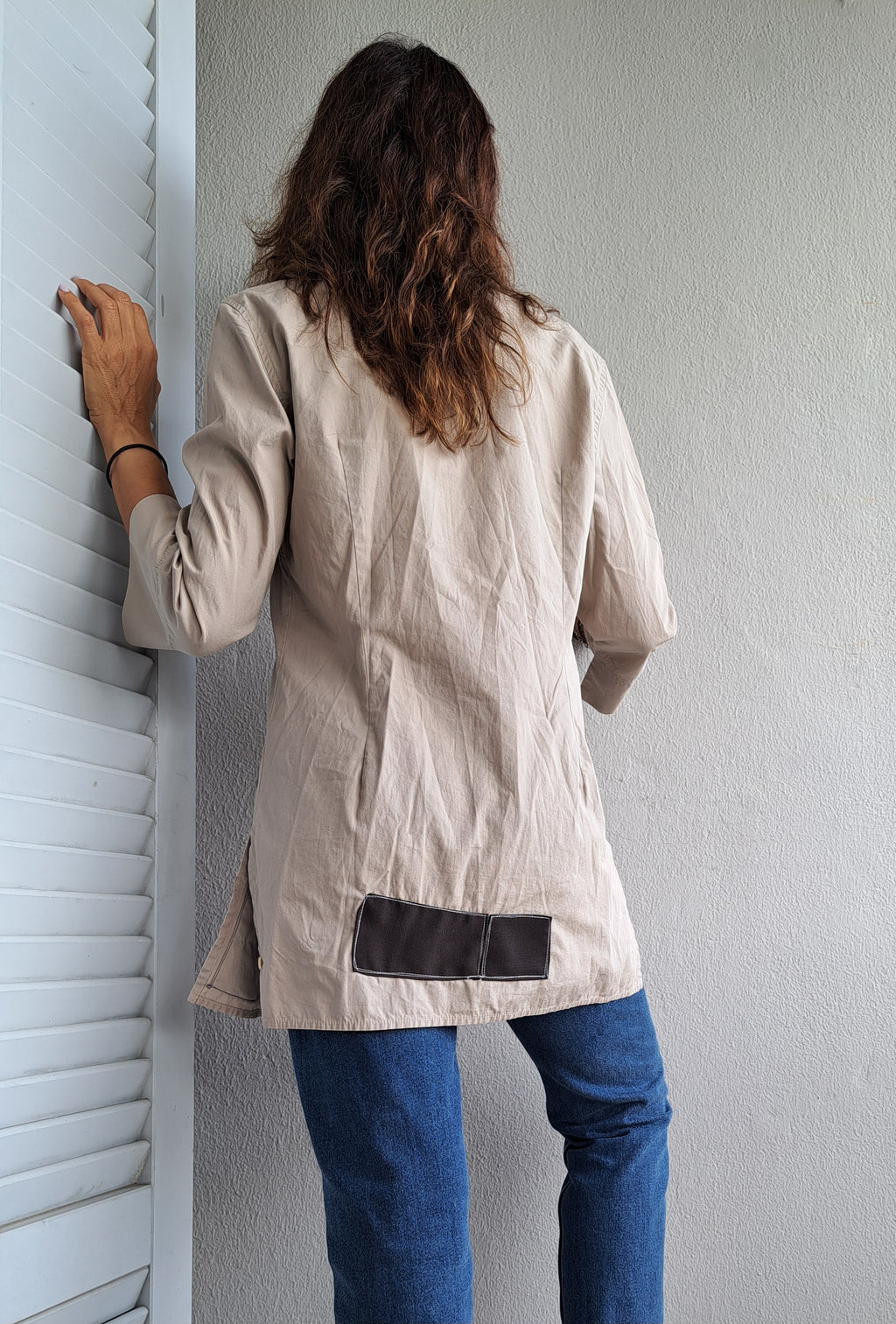 Μακρύ πουκάμισο με διακοσμητικούς κρίκους | kallαίσθησις