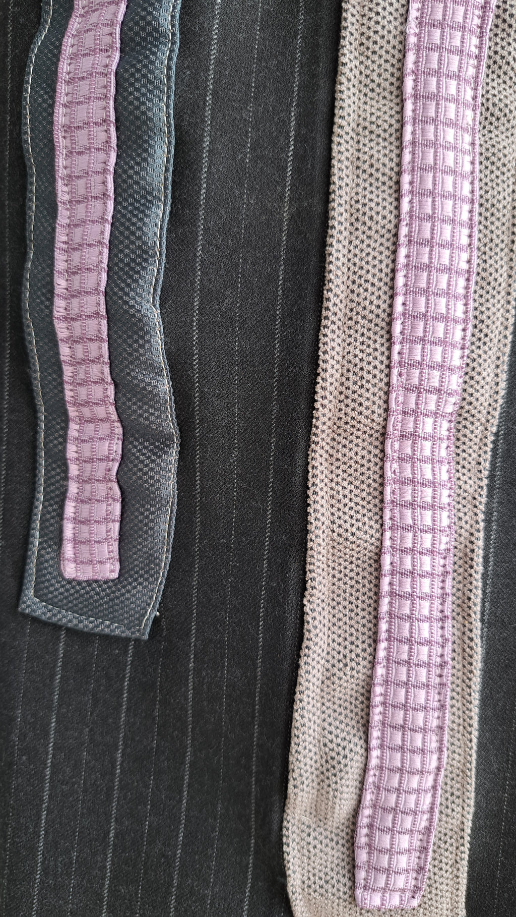 Παντελόνι καρό με  διακοσμητικές λεπτομέρειες σε λιλά & γκρι | kallαίσθησις